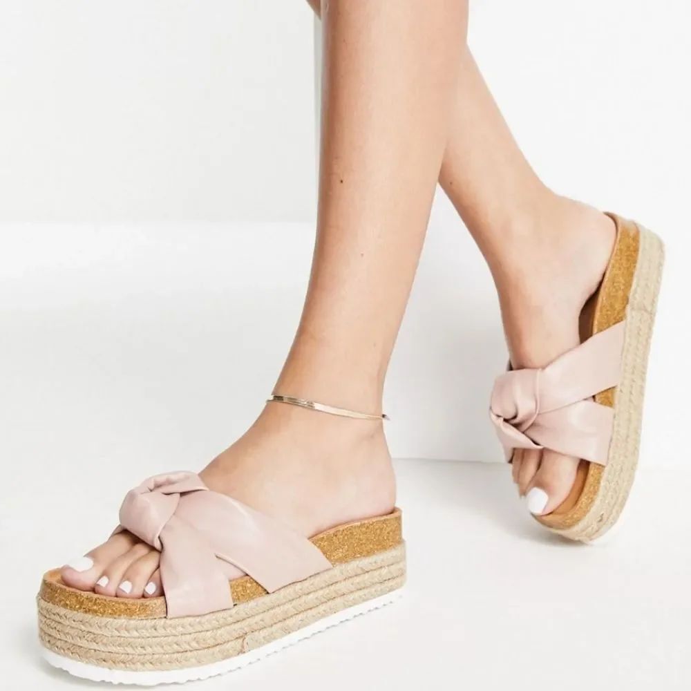 BRAND NEW QUPID CANCUN WOMEN'S PLASFORM SLIDE WEDGE SANDALS